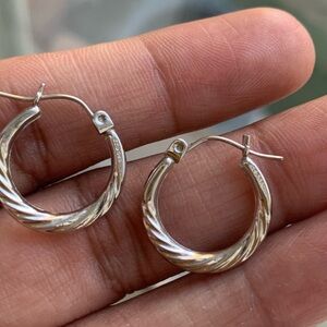 14k White Gold Twisted Hoops